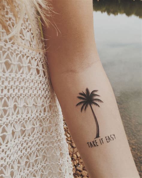 palmera tatuaje|Tatuajes de palmeras: Significado y mejores diseños